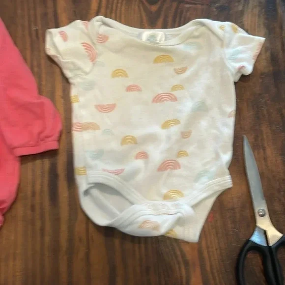 Various Onesies and Shirts Size 3-6M - Picture 7 of 7